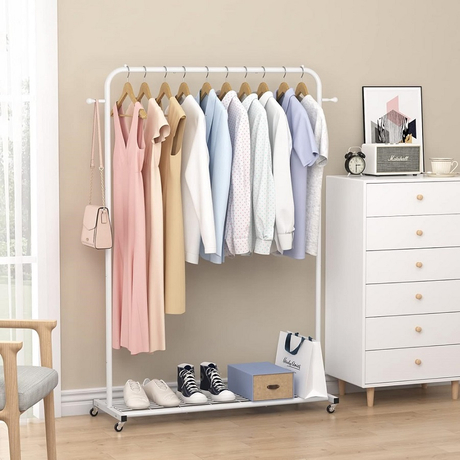 kids garment rack.jpg