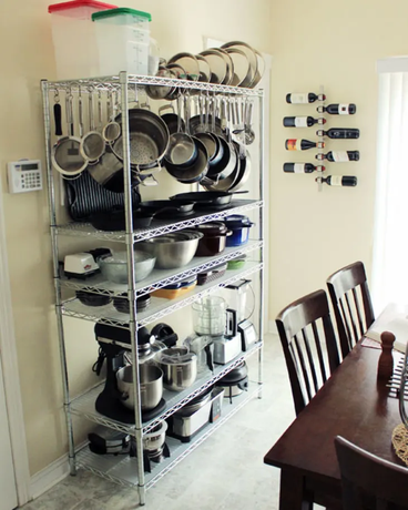 hang metal wire shelves.png
